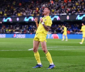 开云平台-黄潜送人头助曼联出线 埃梅里再一次卫冕欧联杯？