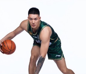 同曦主动放弃曾繁日的签字费是仁至义尽？事实恐怕并非如此