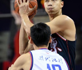 kaiyun-广东新外援加盟如雪中送炭 首秀砍三双助球队反弹