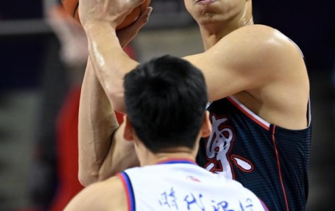 kaiyun-广东新外援加盟如雪中送炭 首秀砍三双助球队反弹