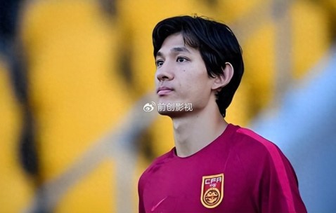 kaiyun-喜讯！上港左后卫位置可考虑启用黑马接班李帅，曾留洋丹麦联赛|上海海港|上港队|杨希|向荣峻|北京国安_新浪体育_新浪新闻