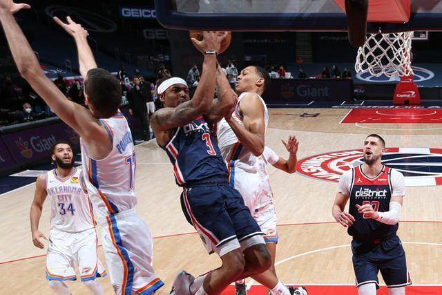 1618933244819032243.jpg 1000.jpg